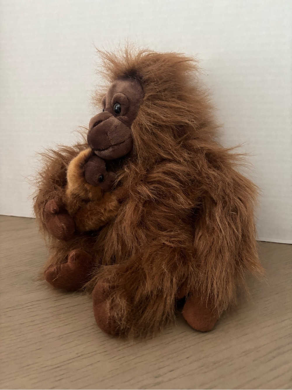 Demdaco Mom & Baby Orangutan Monkey Stuffed Wild Animal Plush Zoo Toy